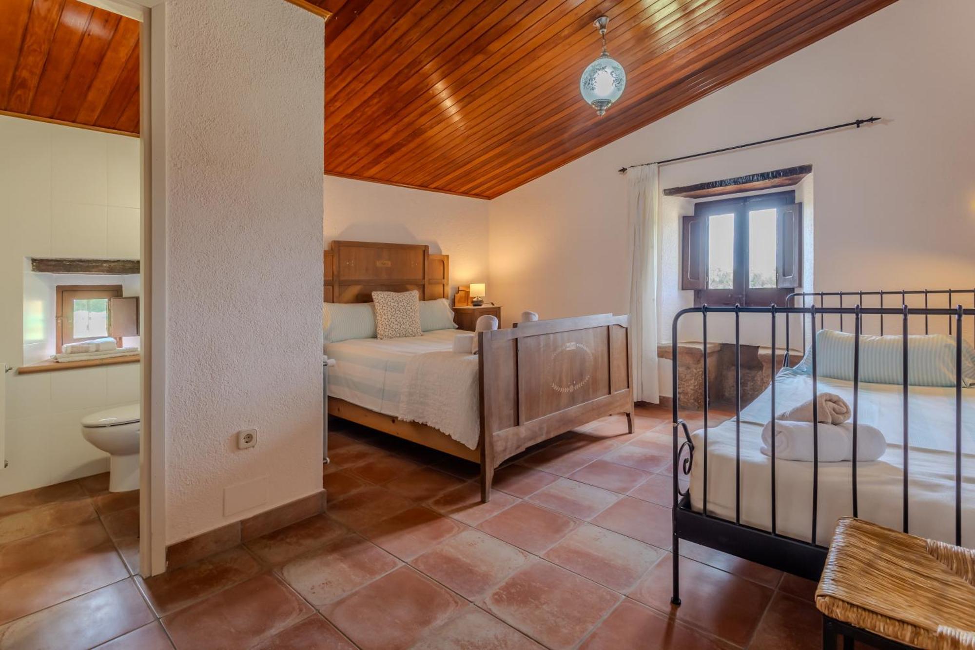 La Pahissa De Can Abras Casa Rural Херона Екстериор снимка